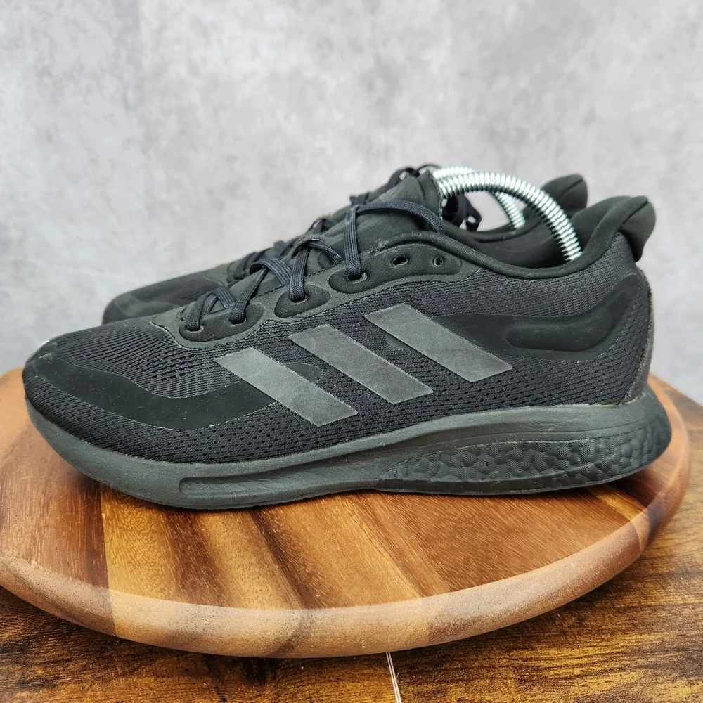 Adidas Supernova Running Shoes Mens 9 Triple Black Sneakers Trainers H04467‎